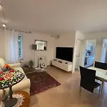Apartments Bloom Near The Beach